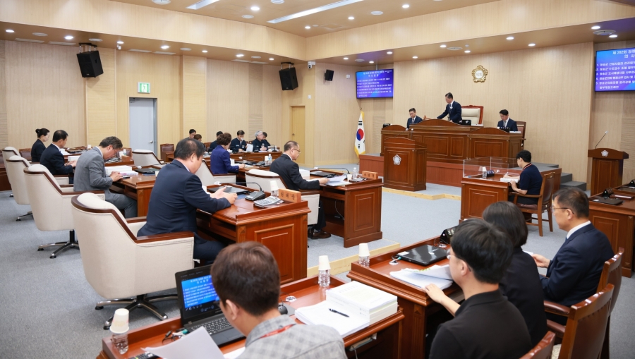 청송군의회, 제282회 정례회 폐회.jpg