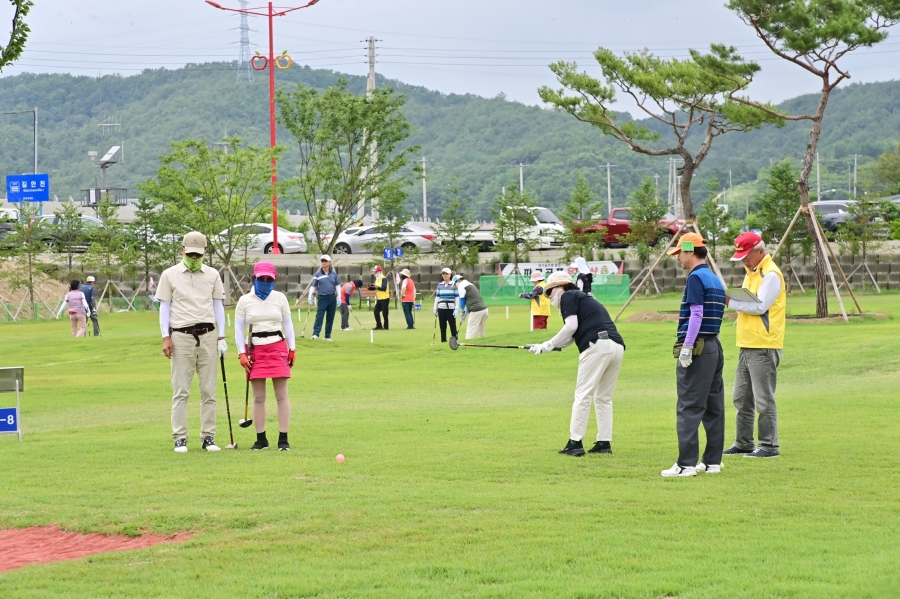 파크골프장 조성.jpg